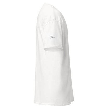 T-shirt personalizada com arte linear | T-shirt minimalista de algodão personalizada